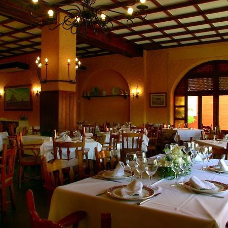 Hotel Los Rosales อันมานซา ภายนอก รูปภาพ